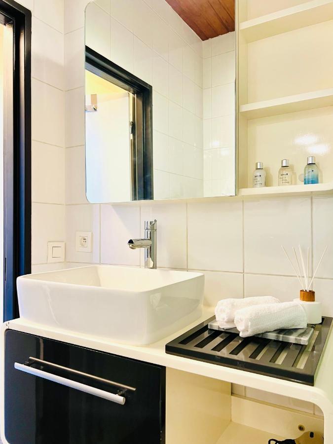Riverview Studio In Historical Heart Of אנטוורפן מראה חיצוני תמונה
